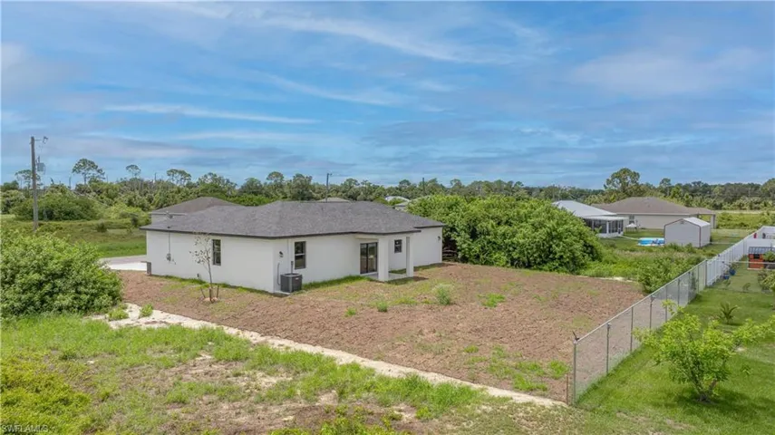 7048  Calder  CIR, Labelle, FL 33935