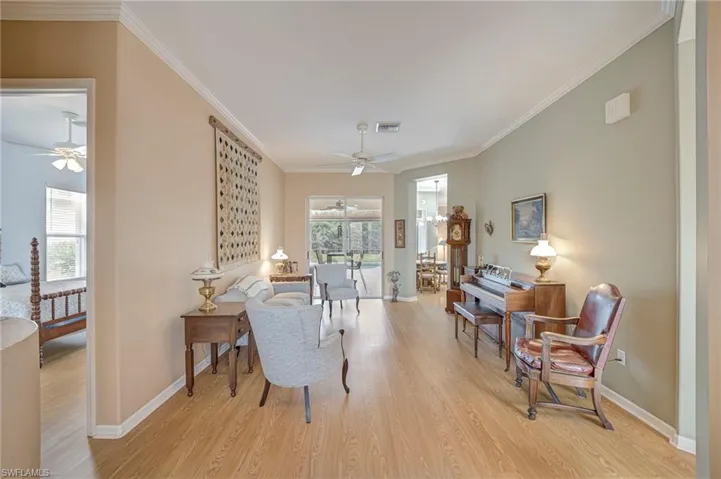 11086 Lakeland Cir, Fort Myers, Florida 33913