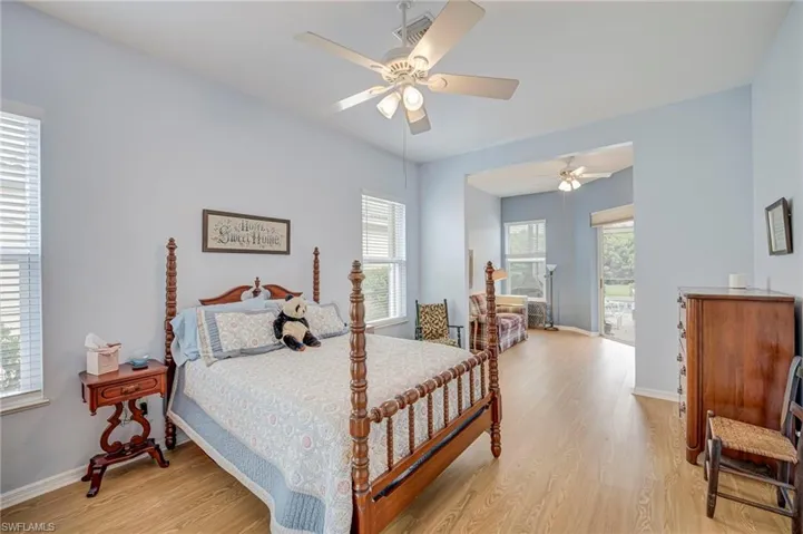11086 Lakeland Cir, Fort Myers, Florida 33913