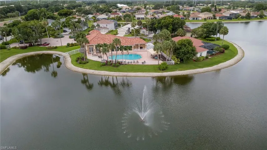 11086 Lakeland Cir, Fort Myers, Florida 33913