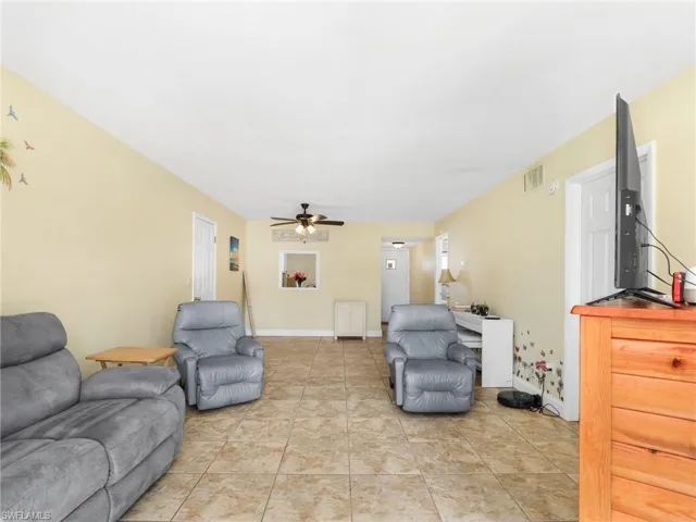 1510 Memoli Ln 2, Fort Myers, Florida 33919