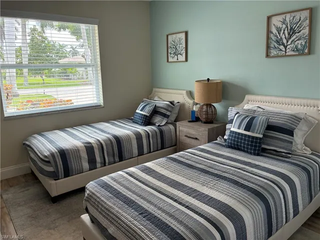 5240 Seminole Ct, Cape Coral, Florida 33904