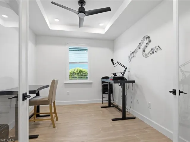 1945  Fresno  AVE, Naples, FL 34120
