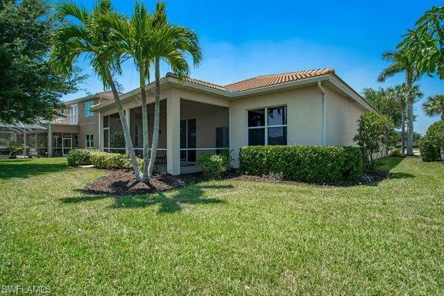 2531  Sawgrass Lake  CT, Cape Coral, FL 33909