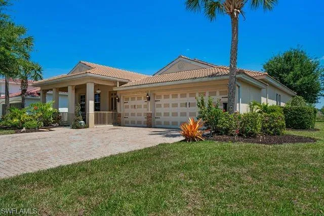 2531  Sawgrass Lake  CT, Cape Coral, FL 33909