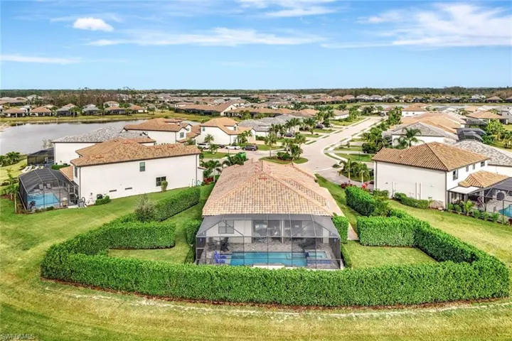 Huge private lot