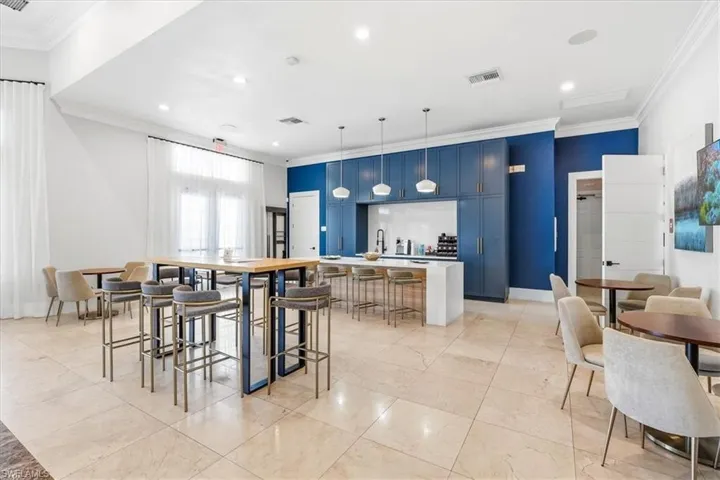 7070 Venice Way 2904, Naples, Florida 34119
