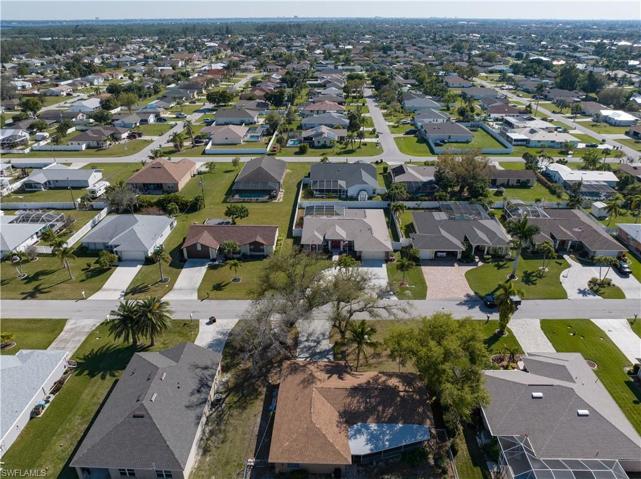 2204 SE 11th ST, CAPE CORAL FL 33990