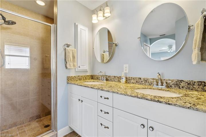 2204 SE 11th ST, CAPE CORAL FL 33990