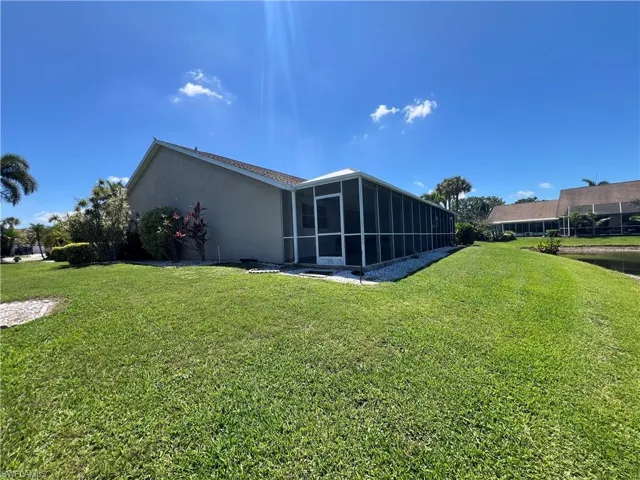 108  Tanglewood  CT, Naples, FL 34113