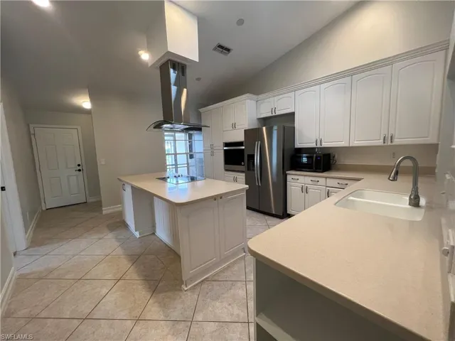 Open Kitchen