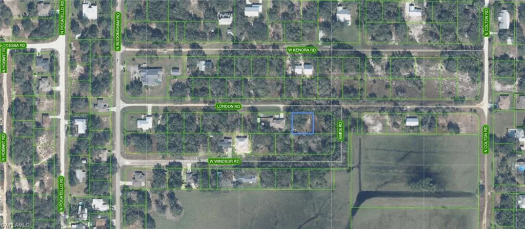 2621  London  RD, Avon Park, FL 33825