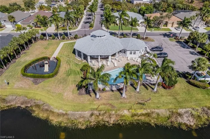 Bird's eye view of a pool area
