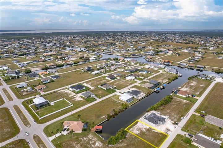 Gulf Access LotWith NEW 2023 seawall1212 NW 32nd Pl