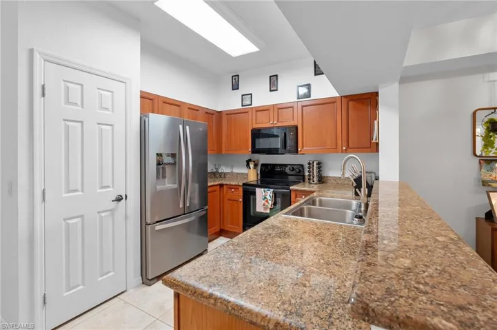 20150  ESTERO GARDENS  CIR, Estero, FL 33928