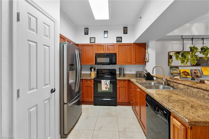 20150  ESTERO GARDENS  CIR, Estero, FL 33928