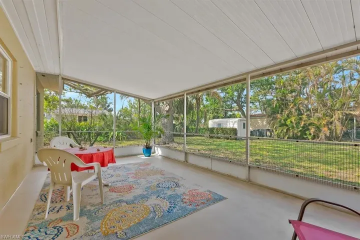 417  Shore  RD, Nokomis, FL 34275