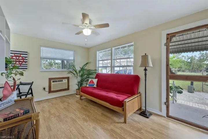 417  Shore  RD, Nokomis, FL 34275