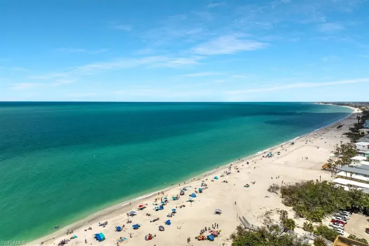 417  Shore  RD, Nokomis, FL 34275
