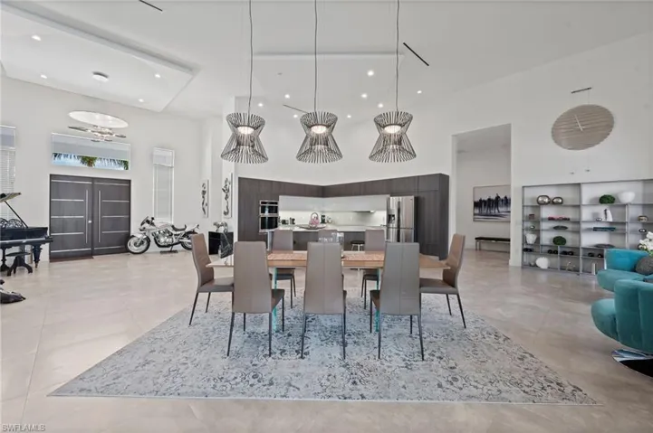 5324 Mayfair Ct, Cape Coral, Florida 33904