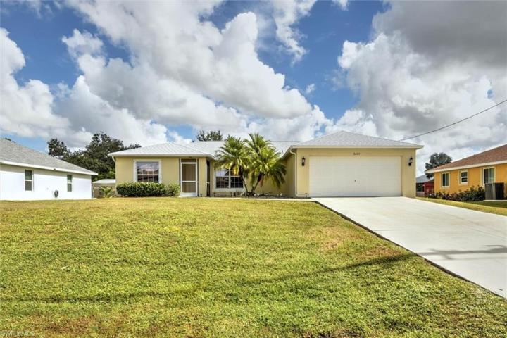 Welcome to 6221 Astoria Ave in Buckingham Park!