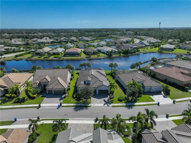 11271 Thurston Chase, Fort Myers, Florida 33913