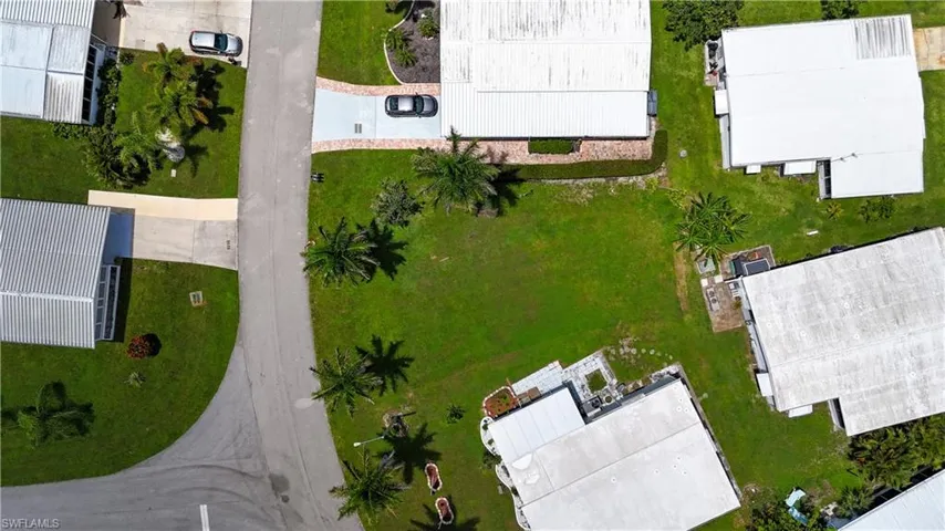 9298  Lord  RD, Bonita Springs, FL 34135