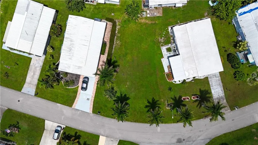9298  Lord  RD, Bonita Springs, FL 34135