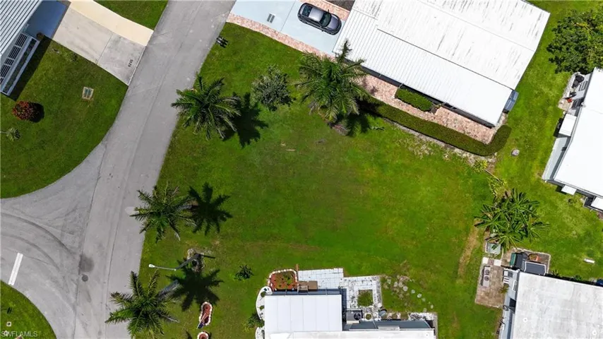 9298  Lord  RD, Bonita Springs, FL 34135