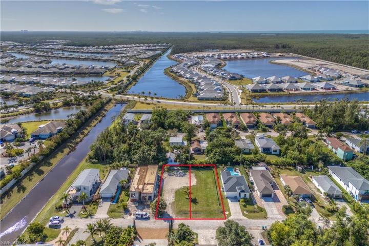 Andrews AVE, NAPLES FL 34112