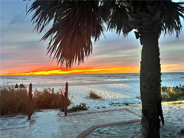 Naples Beaches