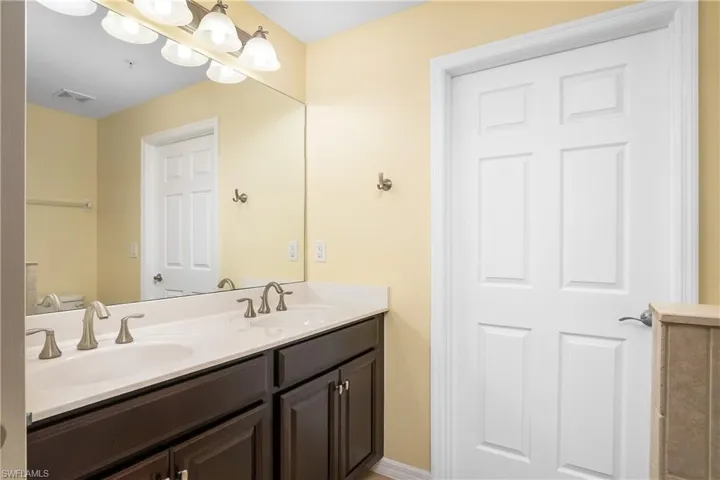 8540  Violeta  ST, Estero, FL 34135