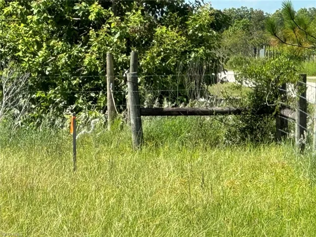 PROPERTY IS FULLY SURCEY STAKED