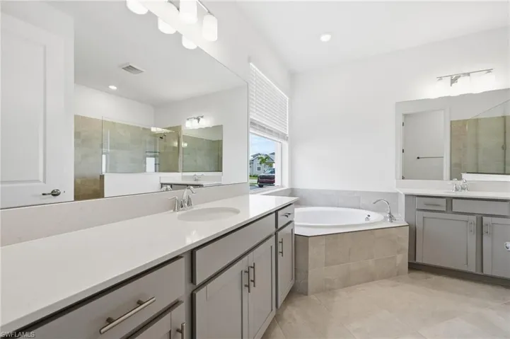 5469  Pikewood  CT, Ave Maria, FL 34142