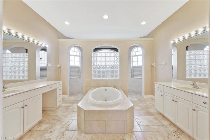 Owners Bathroom