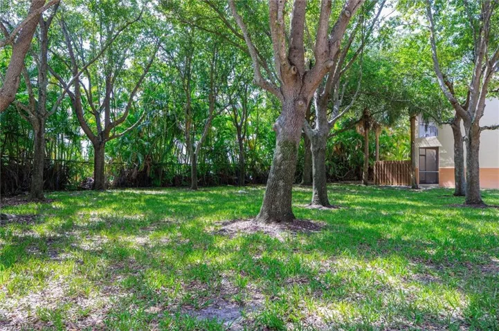 15433 Bellamar Cir 1014, Fort Myers, Florida 33908