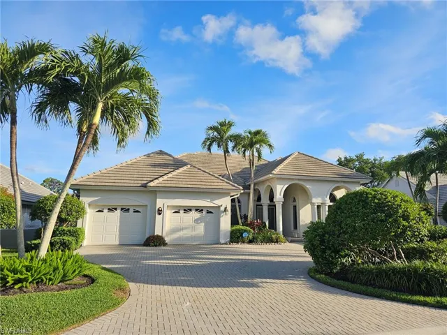 710 Shadow Lake Ln, Naples, Florida 34108