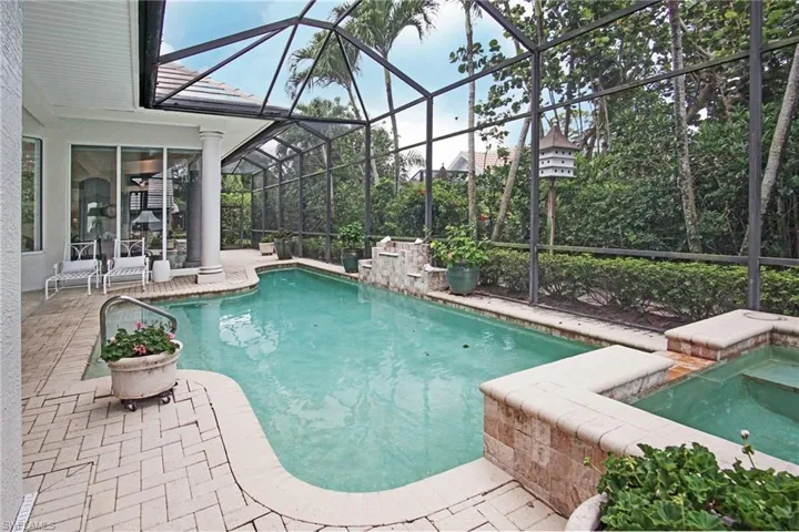 710 Shadow Lake Ln, Naples, Florida 34108
