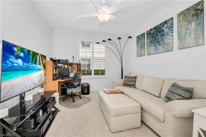 Bedroom 3/ Home office with ceiling fan