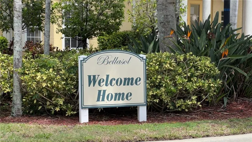 4327  Bellasol  CIR, Fort Myers, FL 33916