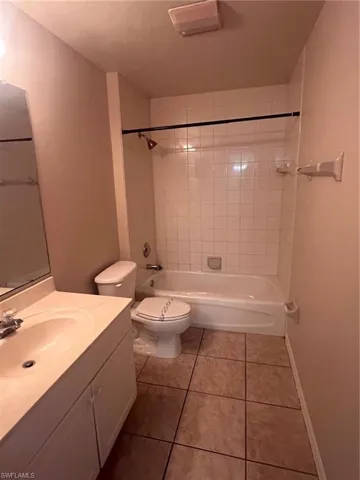 4618 Sw 7th Pl, Cape Coral, Florida 33914