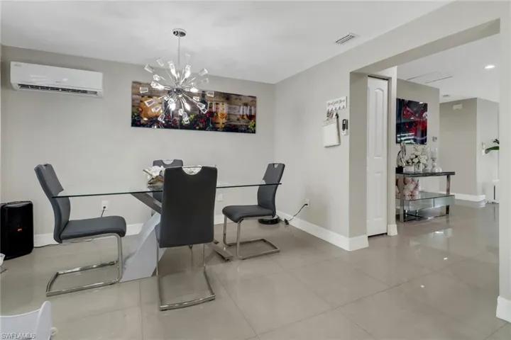 2193  45th SW TER, Naples, FL 34116