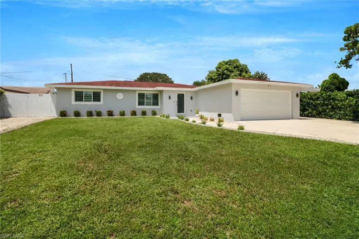 2193  45th SW TER, Naples, FL 34116