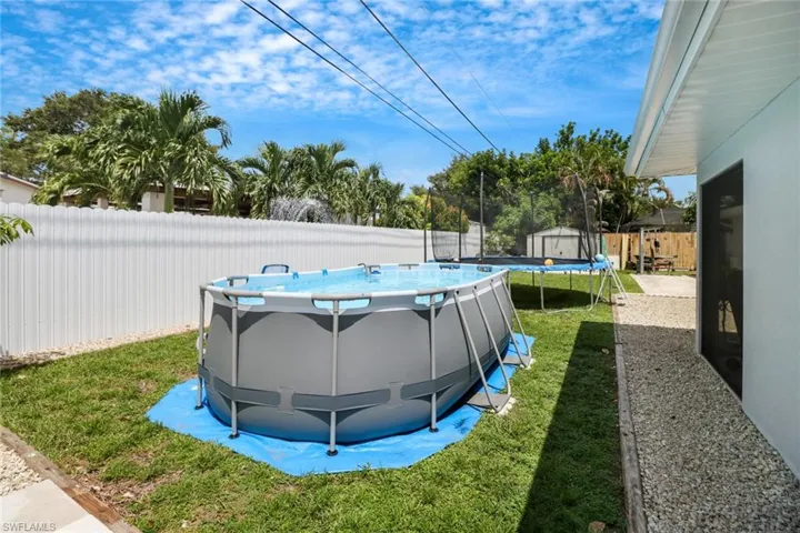 2193  45th SW TER, Naples, FL 34116