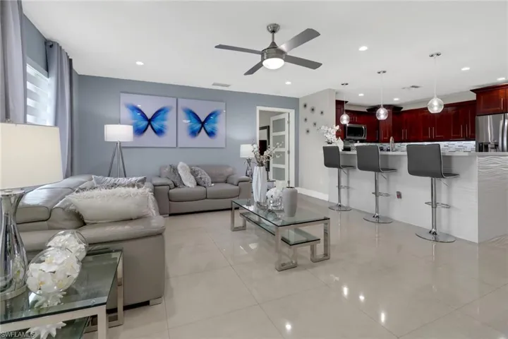 2193  45th SW TER, Naples, FL 34116