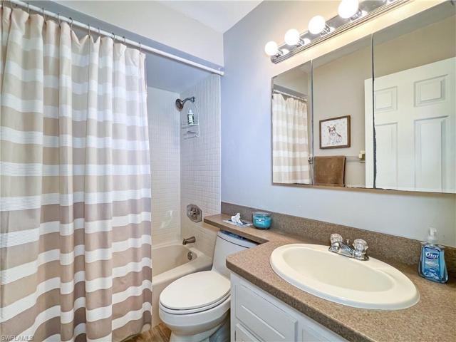 4210 SE 20th  PL, Cape Coral, FL 33904