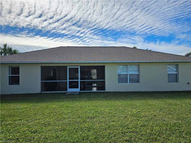 305 SE 25th TER, CAPE CORAL FL 33904