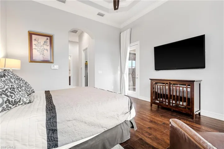 Primary Suite- His & Hers Walk In-Upgraded Wood Closets!