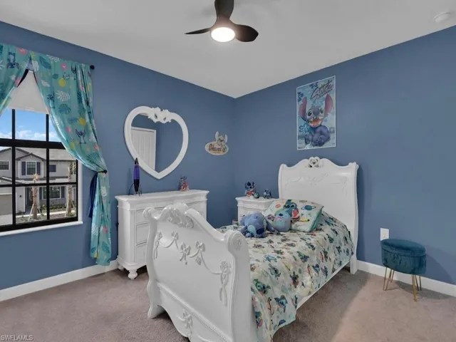 Spacious bedroom