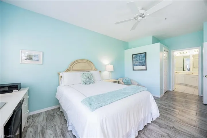 200  Vintage  CIR, Naples, FL 34119